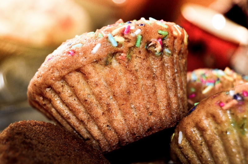 boulangerie-GONFARON-min_bun_sweets_pastries_pastry_shop_cake_cakes_bakery_eating-987781